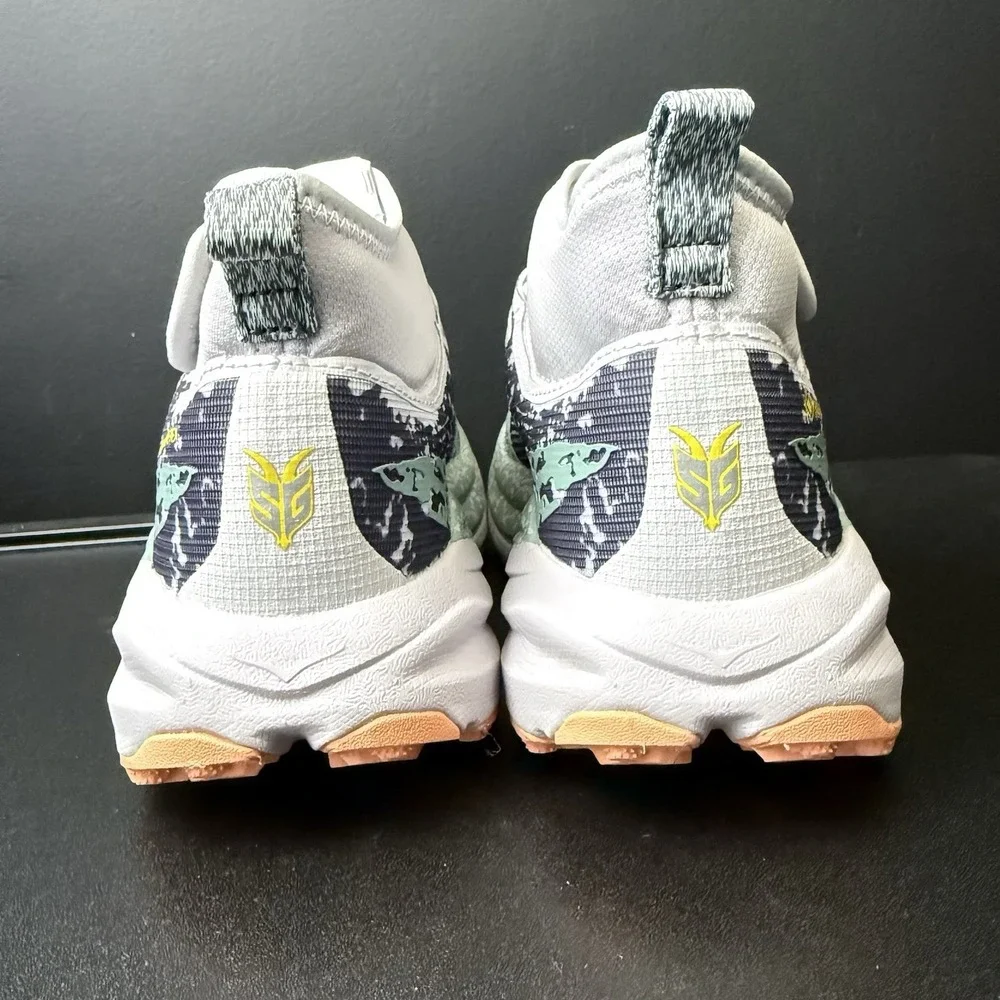 HOKA Speedgoat 6 Mid GTX Women's Size 6.5 Charcoal Grey Goretex‎ 1155153-AYC